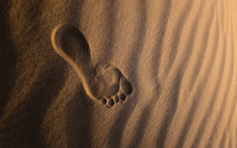 Voetafdruk in het zand